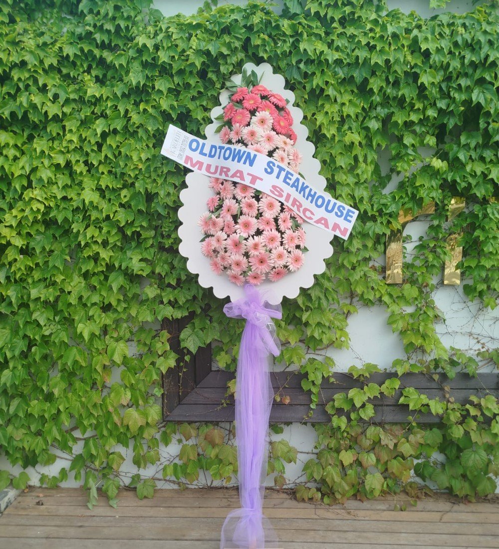 Pembe Düğün Çelengi | Manavgat & Side Romantik Çiçek Pembe Düğün İçin Çelenk – Manavgat Aynı Gün Çiçek